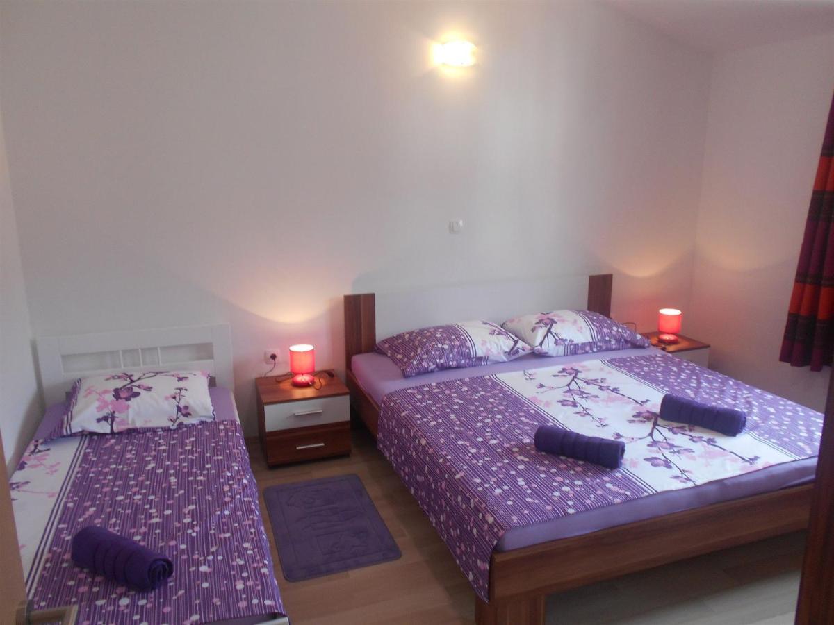 Apartment Cherry Kaštela Екстериор снимка