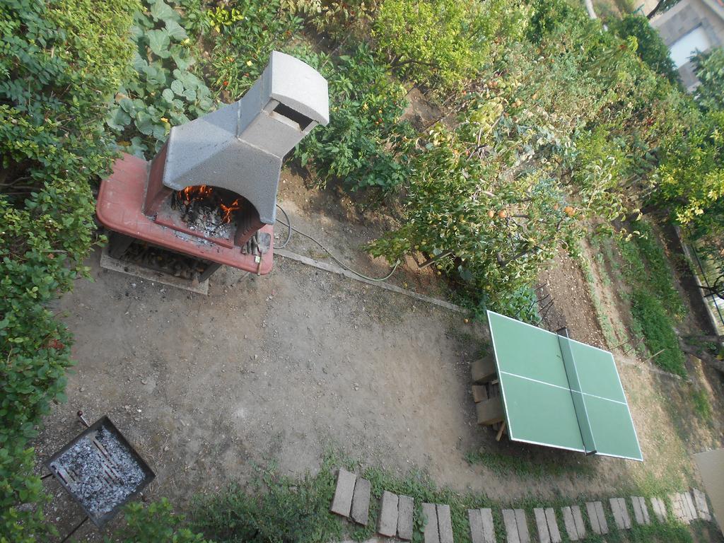 Apartment Cherry Kaštela Стая снимка