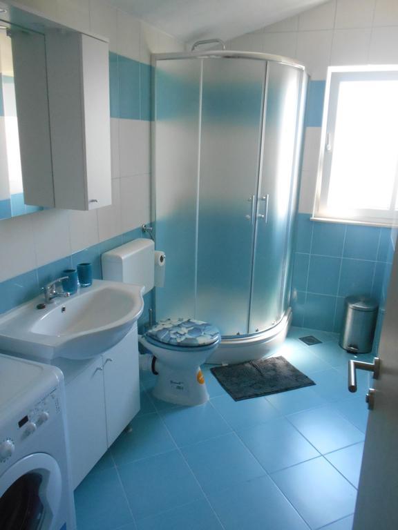 Apartment Cherry Kaštela Стая снимка
