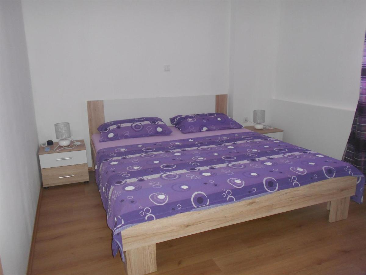 Apartment Cherry Kaštela Екстериор снимка