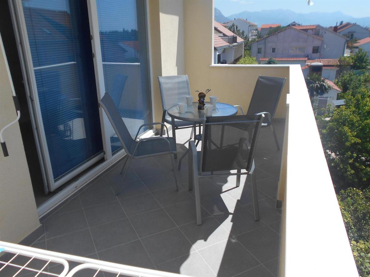 Apartment Cherry Kaštela Екстериор снимка