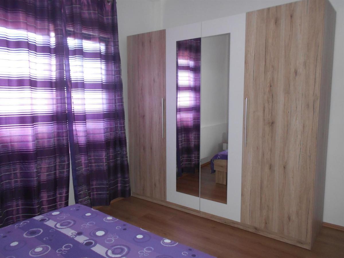 Apartment Cherry Kaštela Екстериор снимка