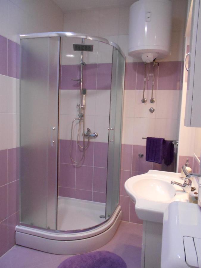 Apartment Cherry Kaštela Екстериор снимка