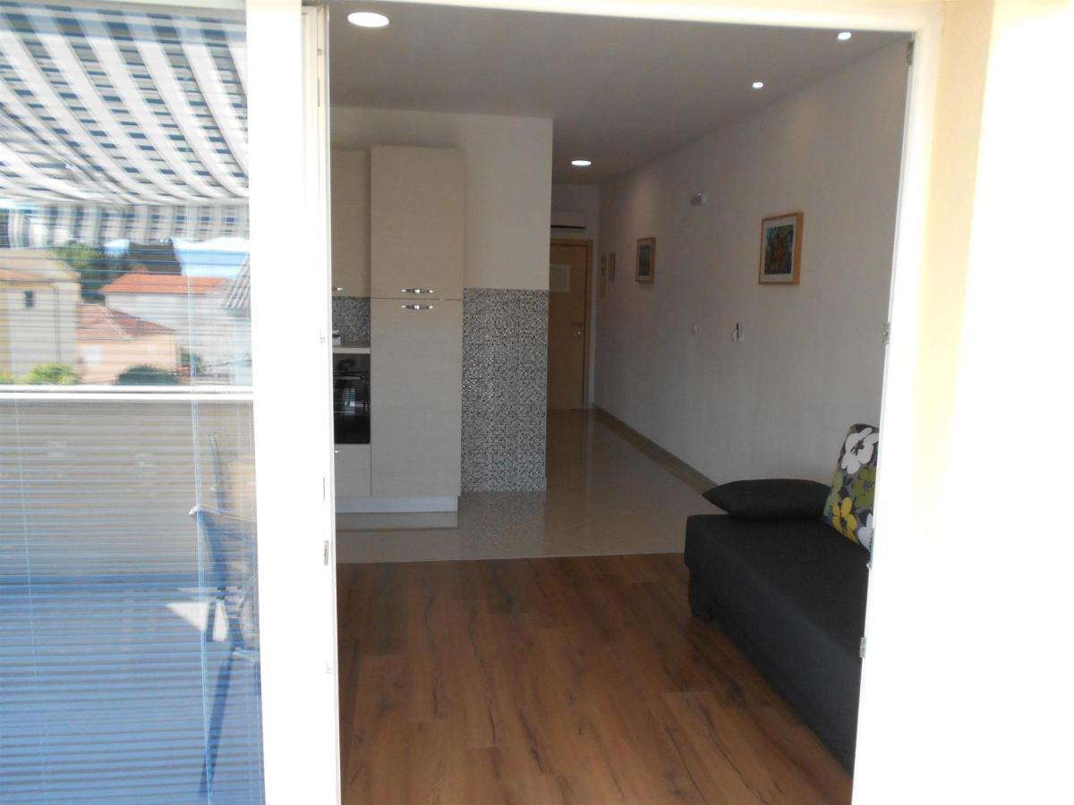 Apartment Cherry Kaštela Екстериор снимка