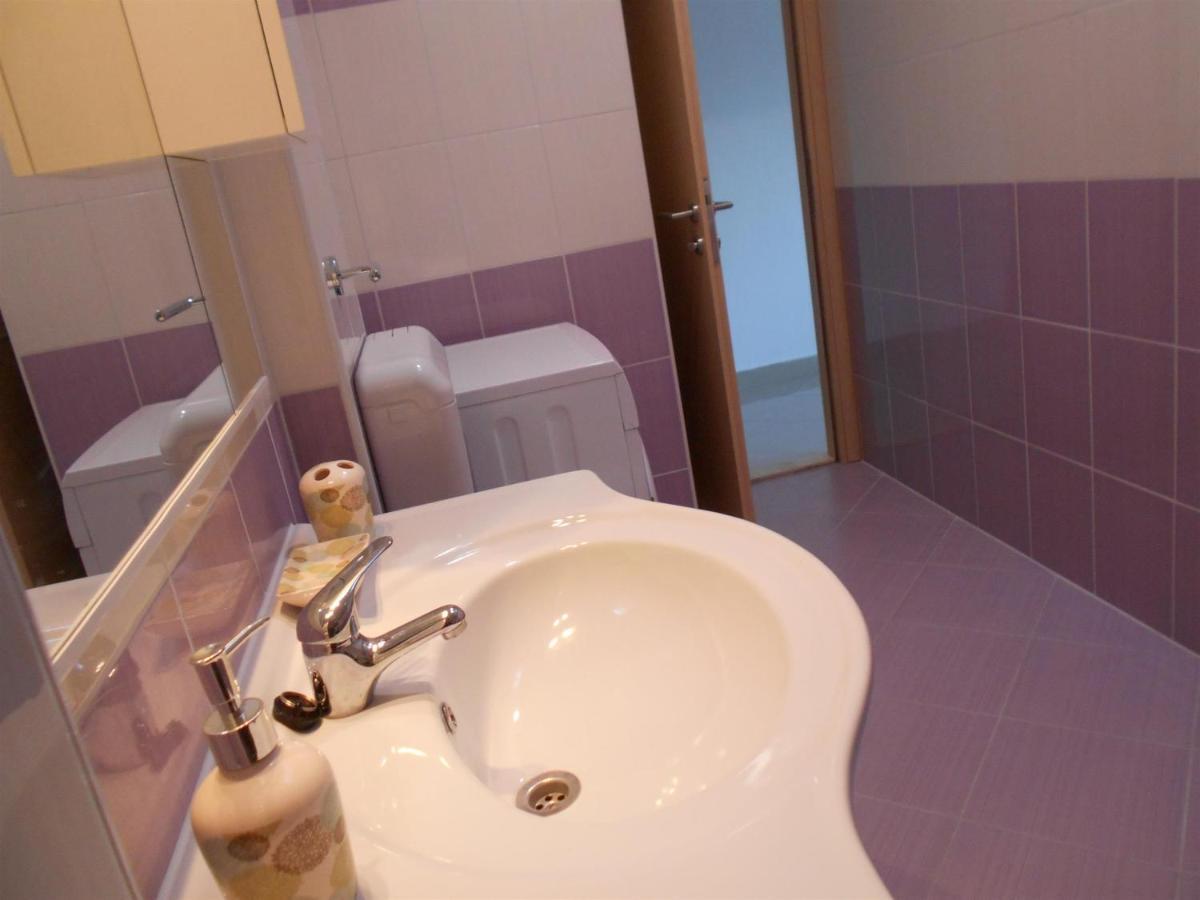 Apartment Cherry Kaštela Екстериор снимка